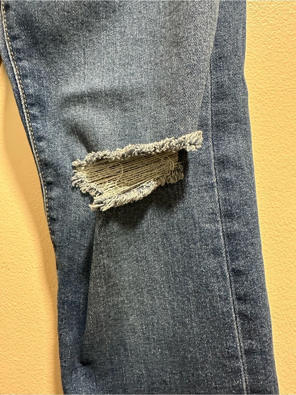 Women’s Levi's Wedgie Straight Jeans - Size 28